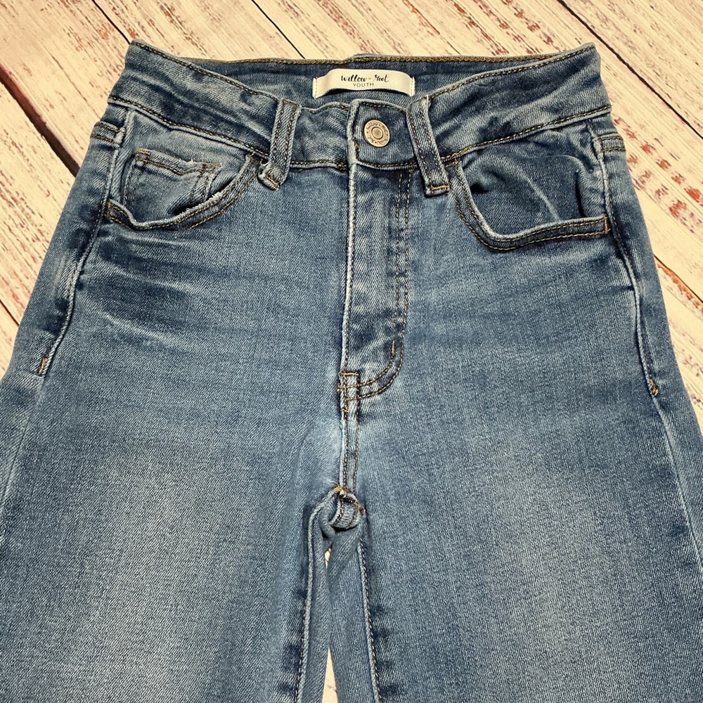 Willow & Root Youth The Everyday Jean. Size 8. - Picture 5 of 7